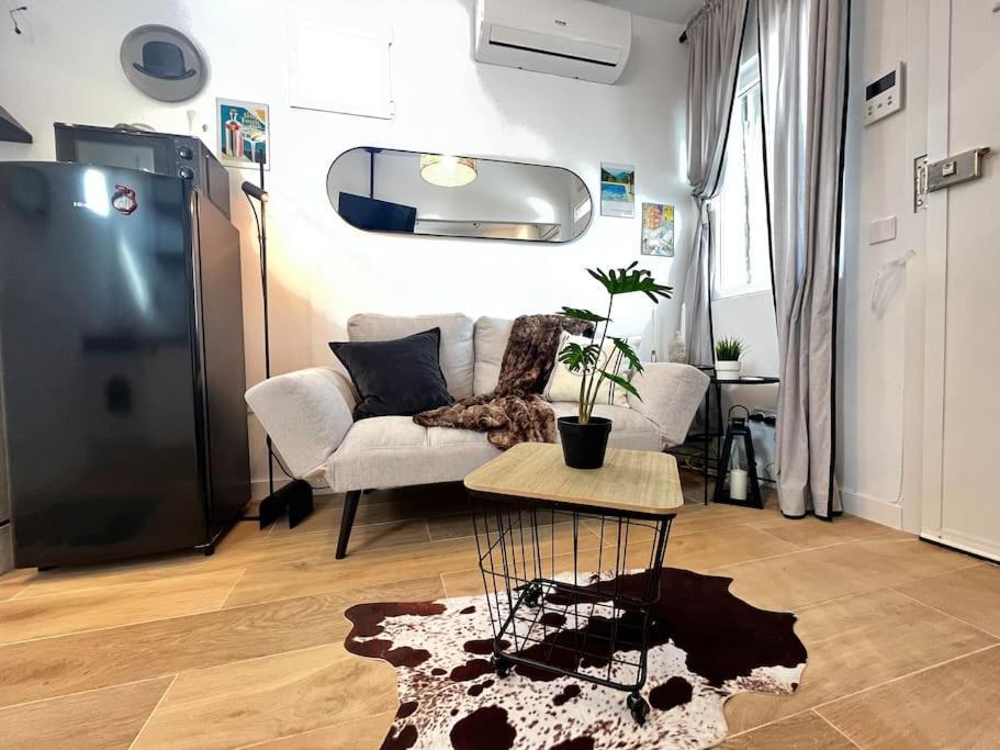 Acogedor Centro Lavapies Madrid Apartment Exterior photo